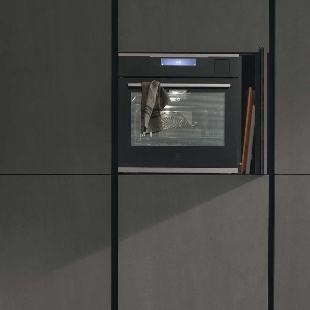 10. Modulo 75 cm per forno e portateglie