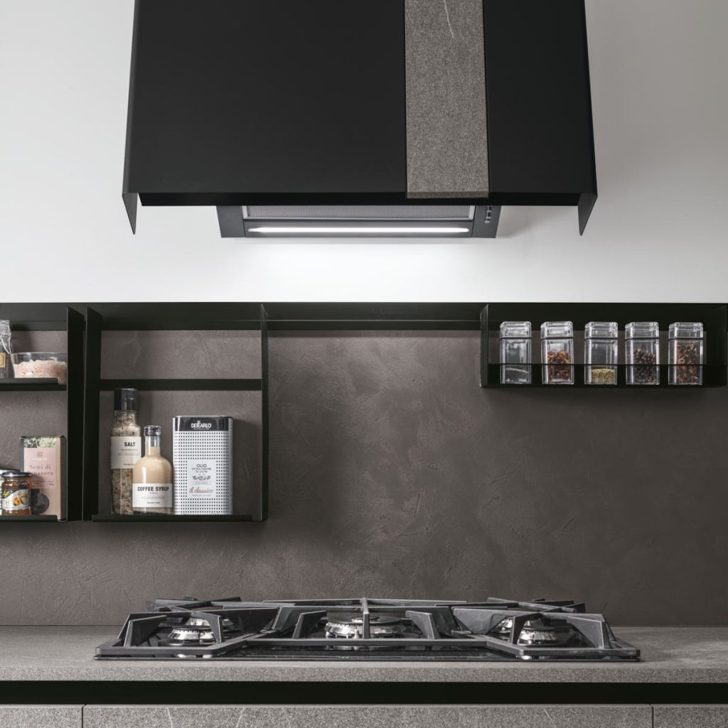 Metropolis Gallery 3