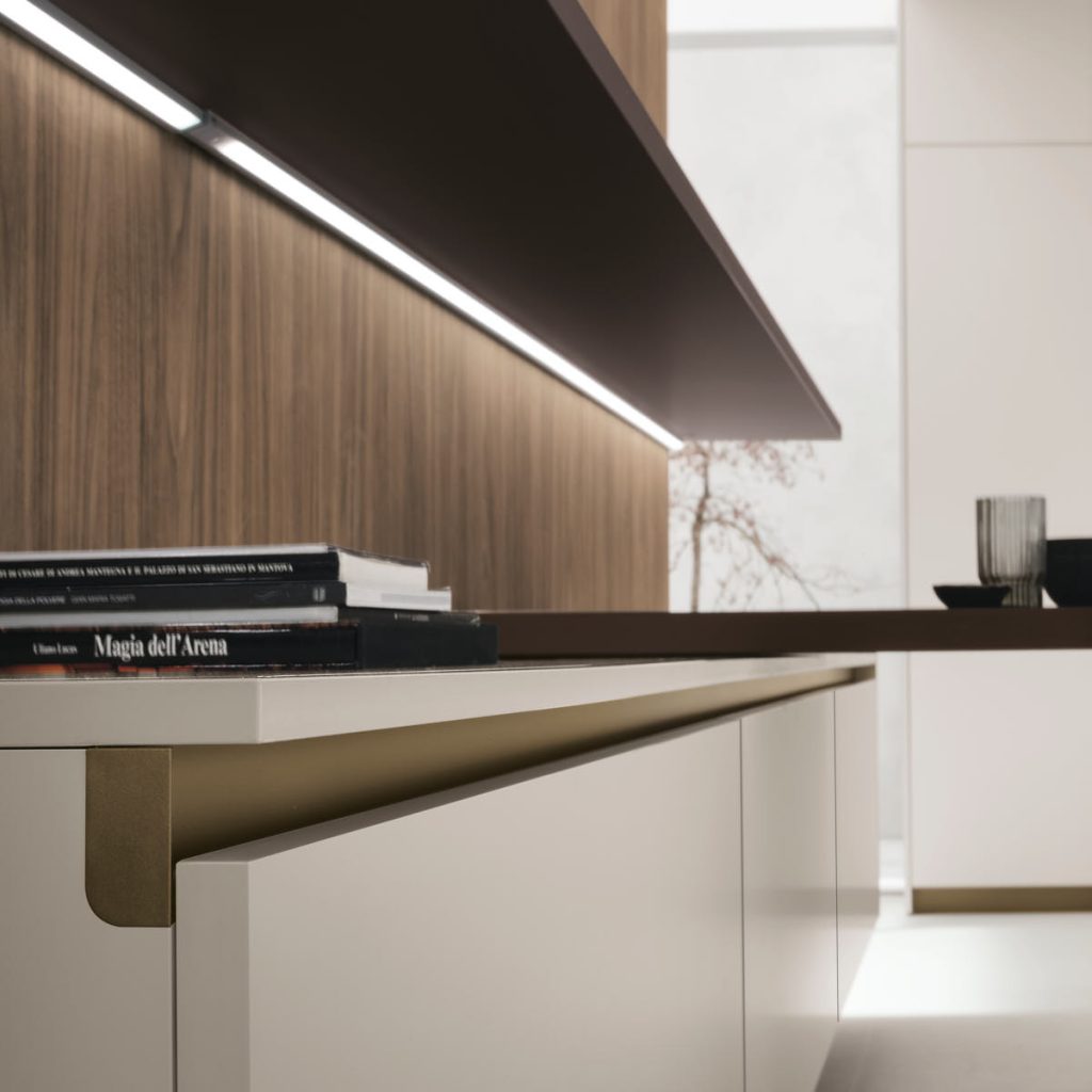 Metropolis Gallery 7